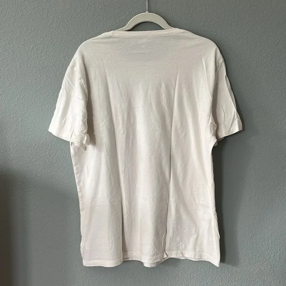 Marvel Old Navy Captain Marvel graphic T-shirt, women’s size XL, EUC - Picture 6 of 6